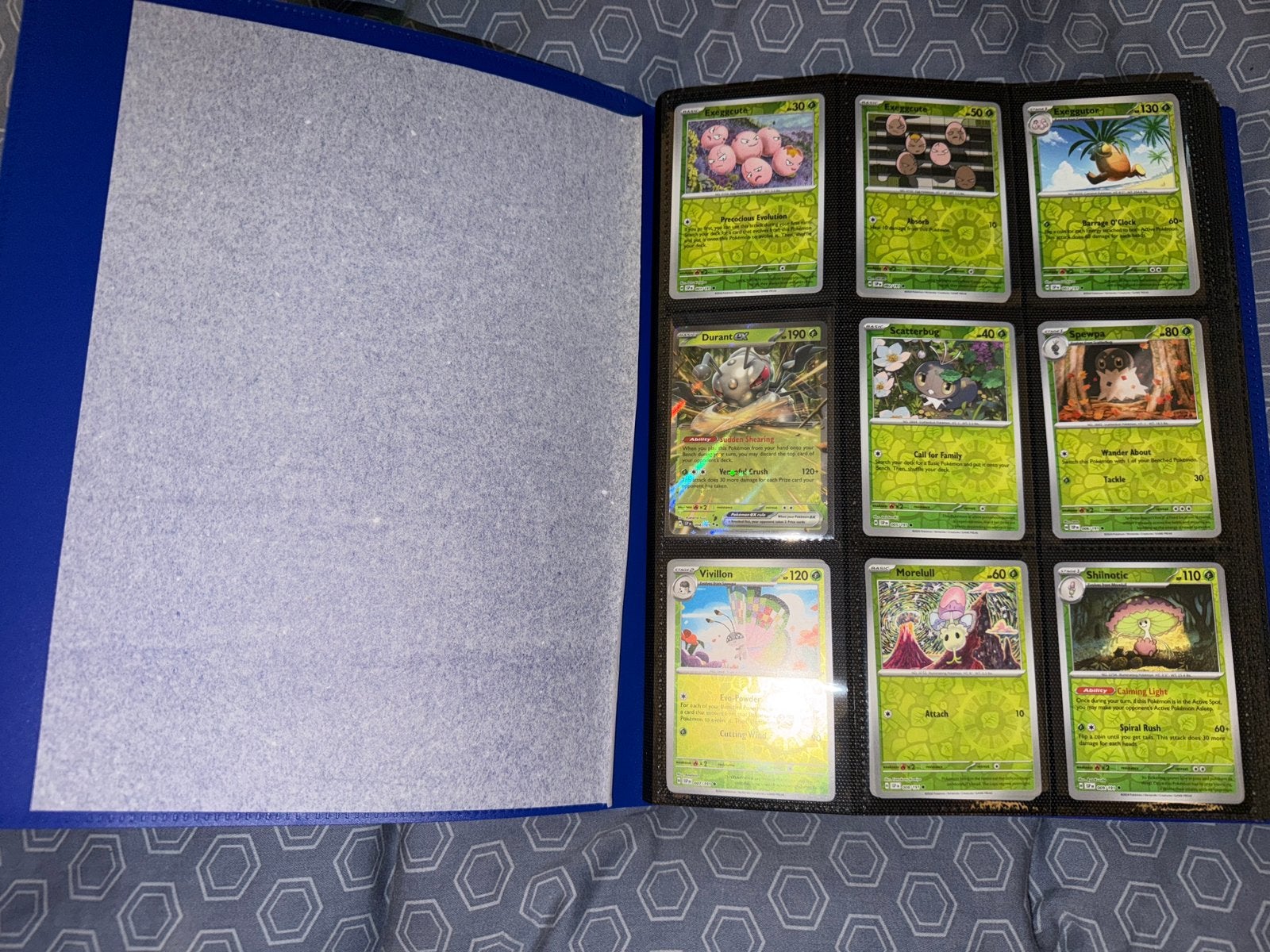 Pokémon Surging Sparks Complete Master Base set + binder, Ophalen of Verzenden, Nieuw, Boek of Catalogus, Foil