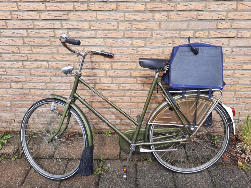 Dames fiets, Fietsen en Brommers, Fietsen | Oldtimers, Ophalen of Verzenden