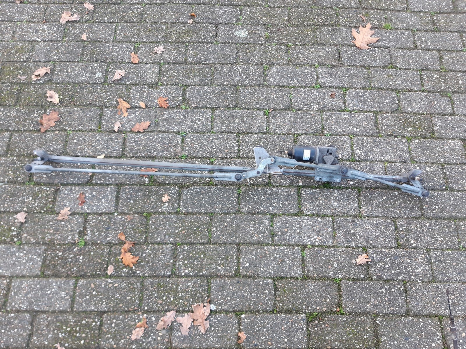 Ruitenwissermotor voorzijde peugeot 307

merk: valeo, Ophalen of Verzenden, Peugeot