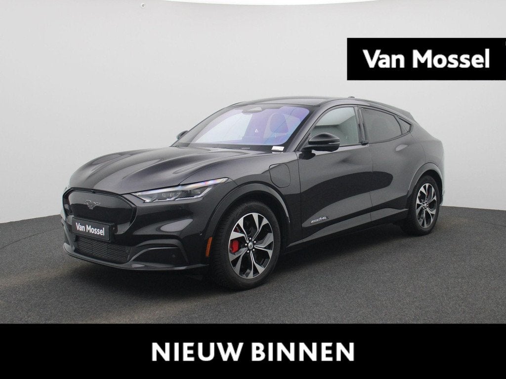Ford Mustang Mach-E AWD 75 kWh | Pano | Adaptive Cruise | St, Auto's, Ford, Automaat, 12 maanden, Gebruikt, 269 pk