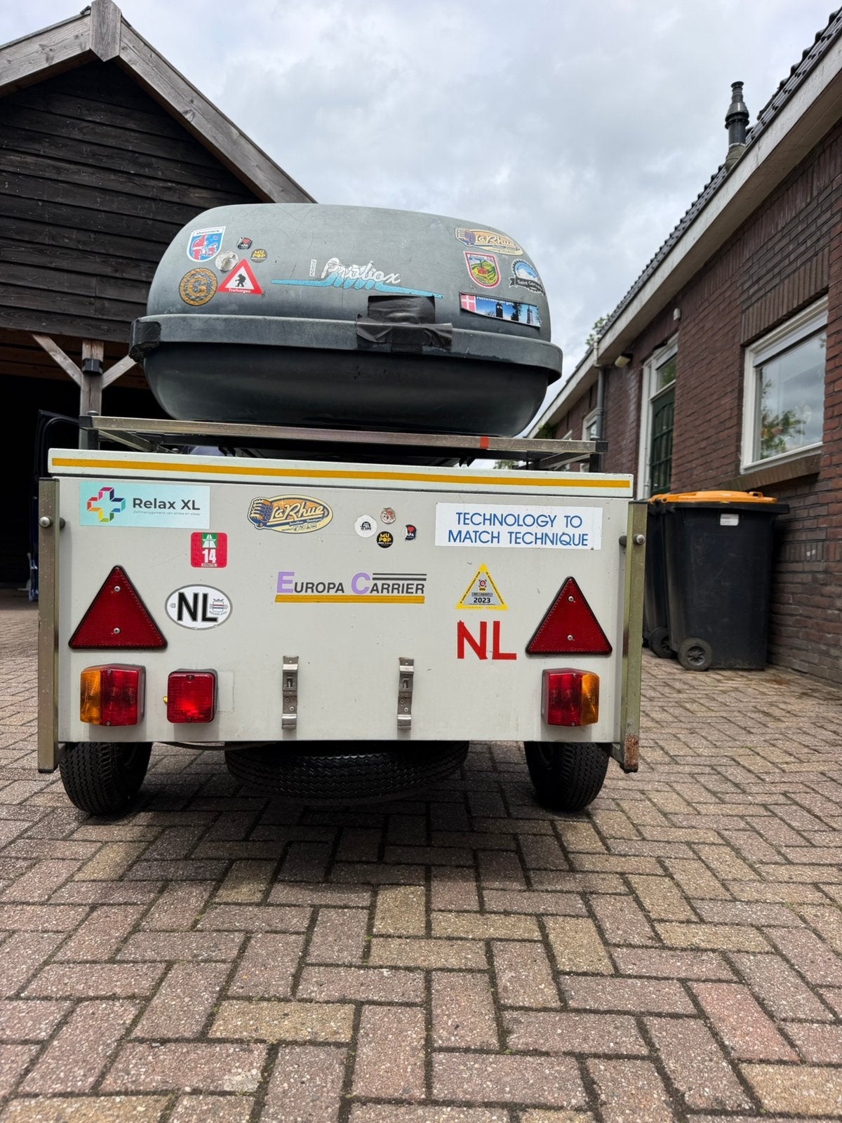 Te koop: Bagagewagen Europa Carrier incl. dakkoffer, Auto diversen, Aanhangers en Bagagewagens, Ophalen, Gebruikt