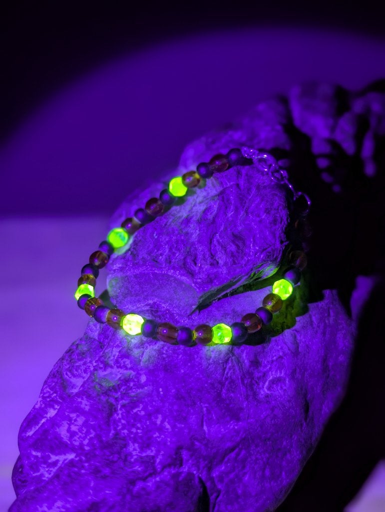 uraniumglas armbandje, Antiek en Kunst, Ophalen of Verzenden
