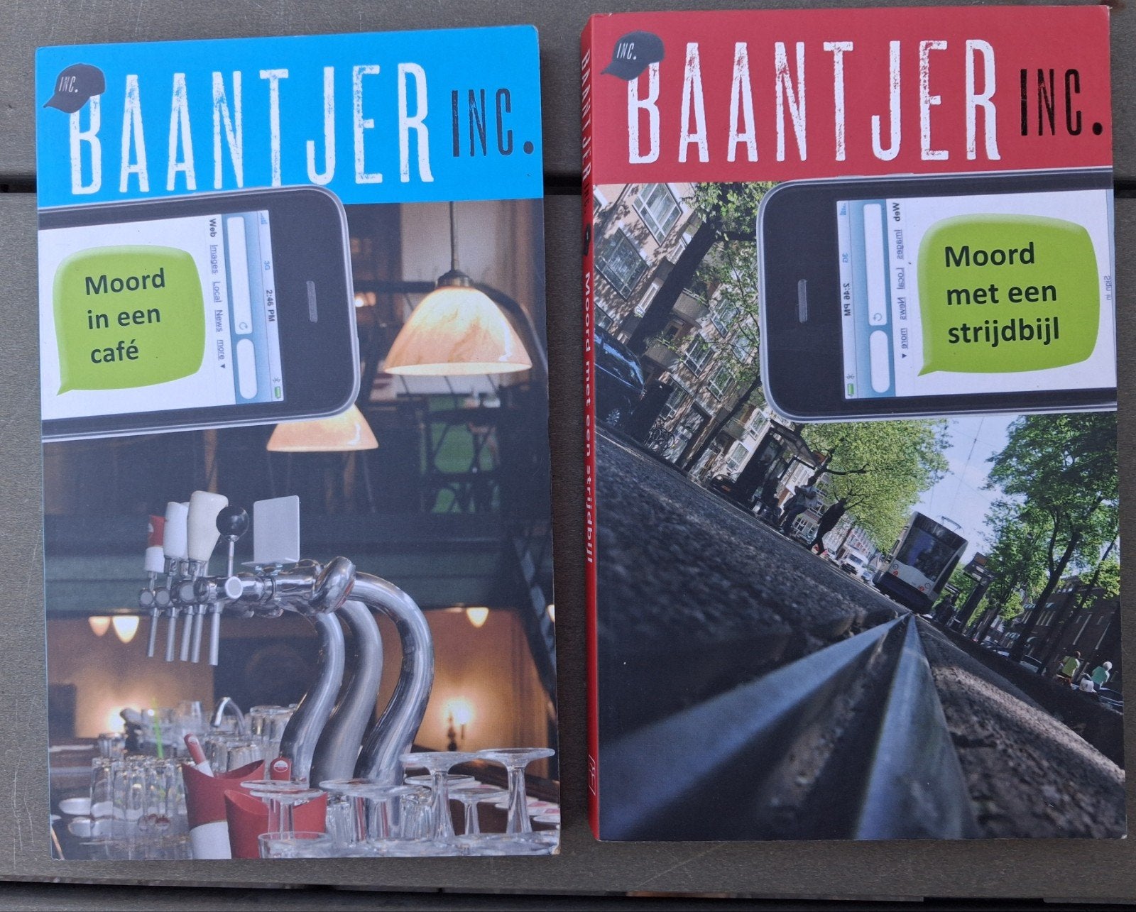 Baantjer Inc. - Moord in een café & Moord met een strijdbijl, Boeken, Ophalen of Verzenden, Gelezen, Appie Baantjer