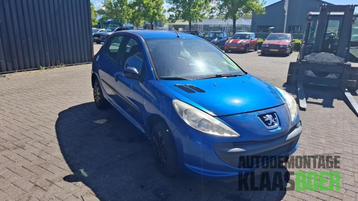 Scherm rechts-voor van een Peugeot 206 PLUS, Gebruikt, -, -, Ophalen of Verzenden