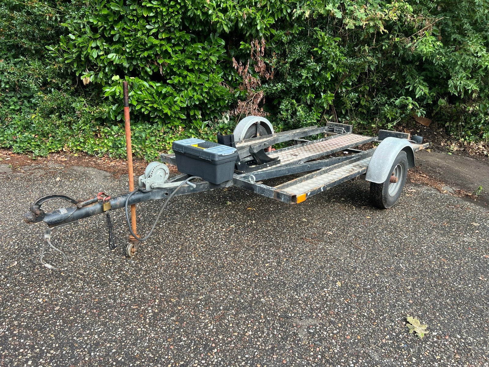 Handige motortrailer met koffer en goede verlichting, Ophalen, Gebruikt