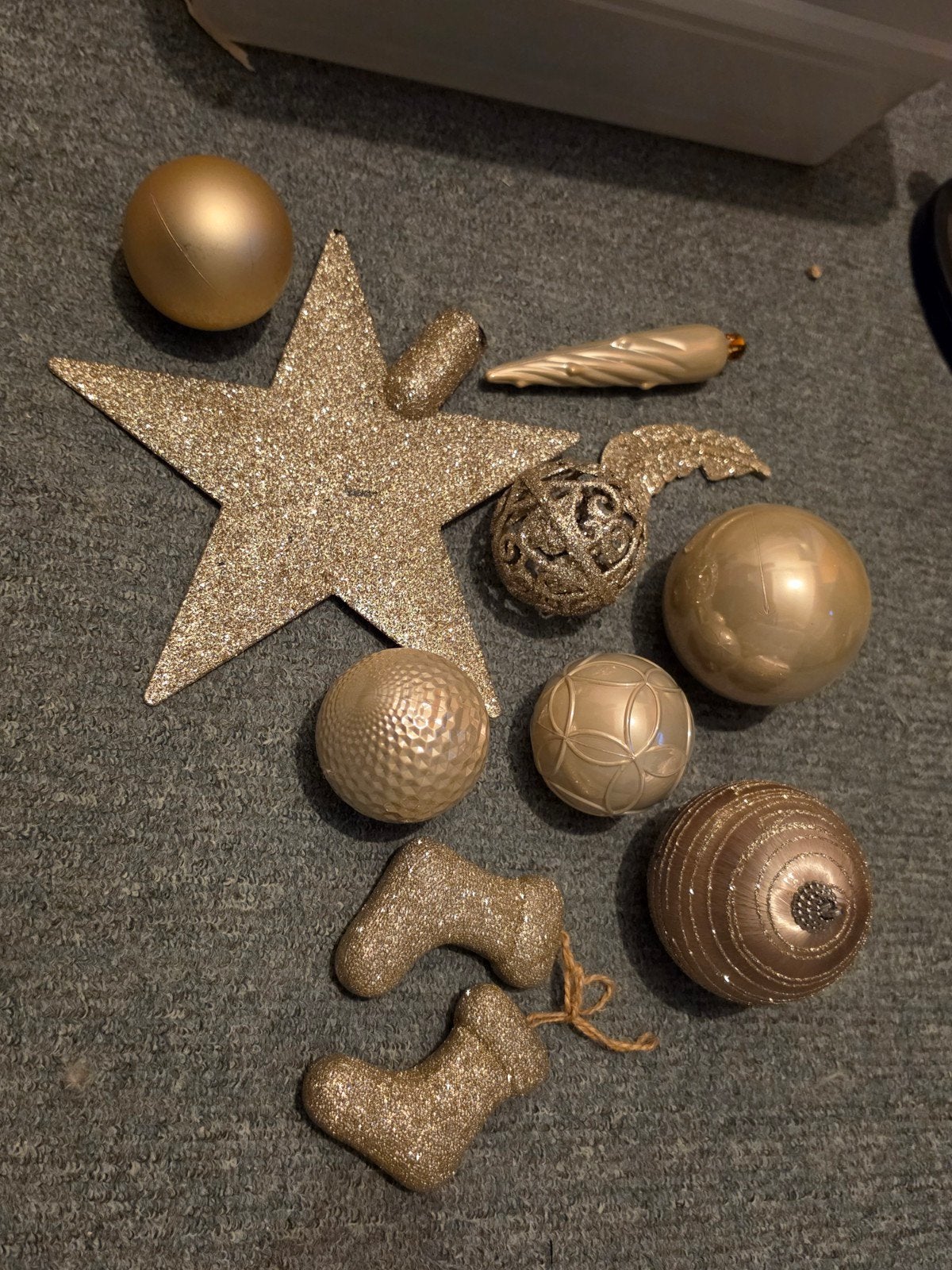 Complete set gouden champagne kerstdecoratie / kerstballen, Diversen, Ophalen of Verzenden, Zo goed als nieuw