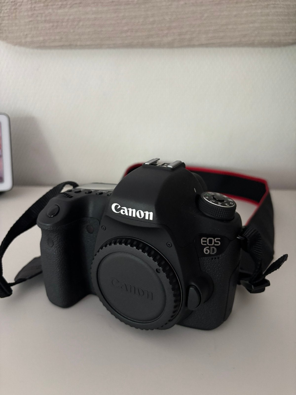 Canon EOS 6D Body | 6.034 clicks | Accu + lader + draagriem, Audio, Tv en Foto, Fotocamera's Digitaal, Accu, Spiegelreflex, Canon