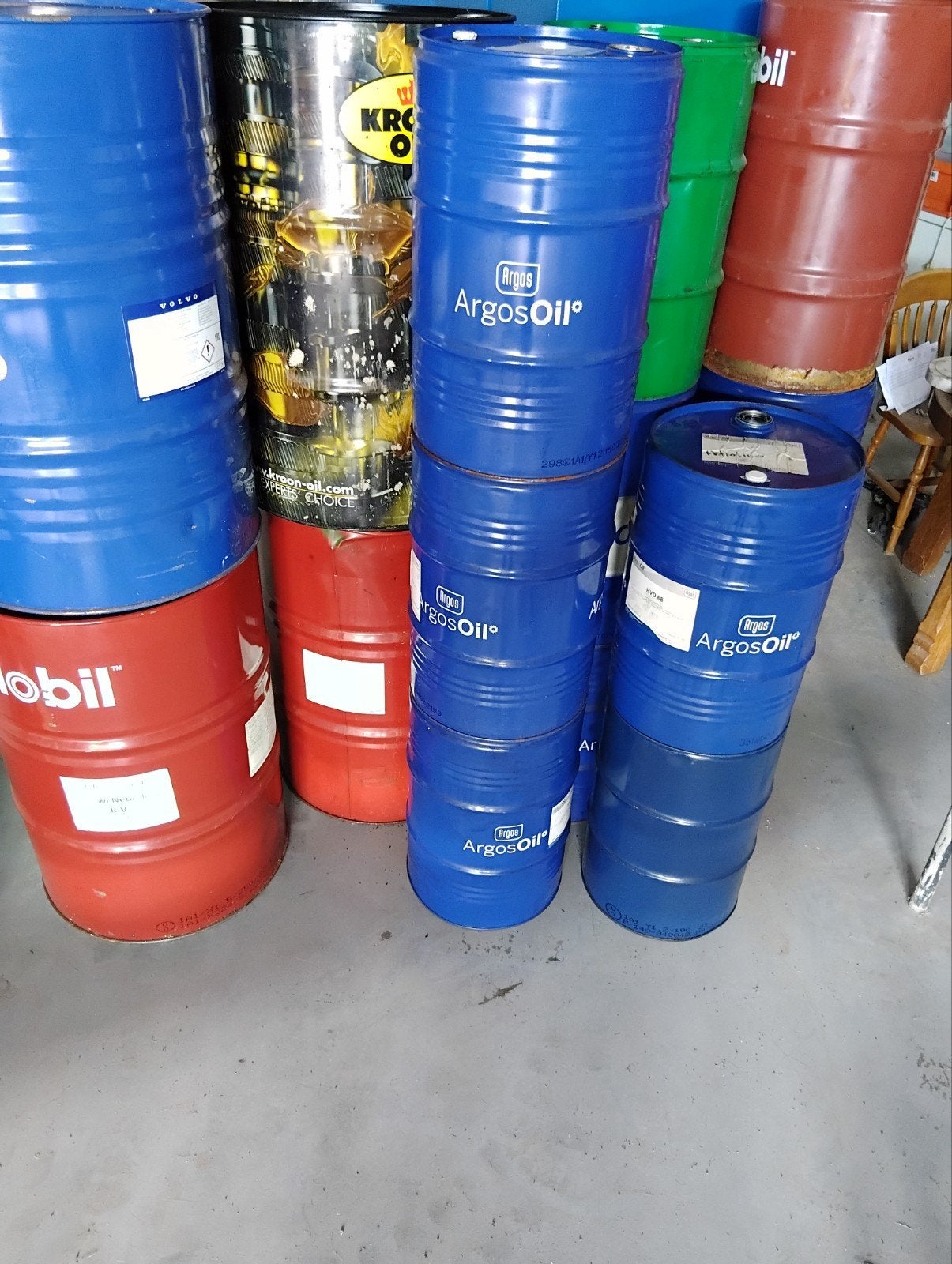 olie vat groot en klein 208L en 60L, Tuin en Terras, Ophalen