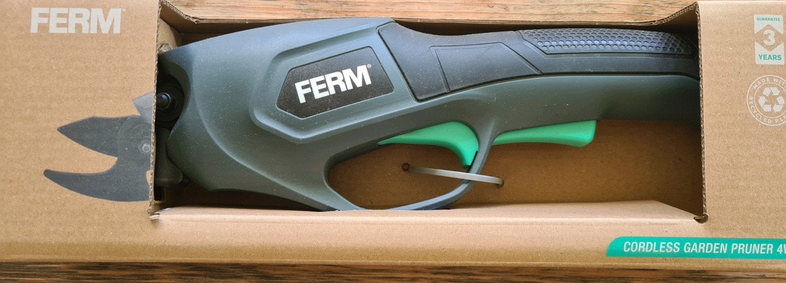 Ferm draadloze snoeischaar 4V, Tuin en Terras, Ophalen of Verzenden, Nieuw, Minder dan 20 mm, Ferm