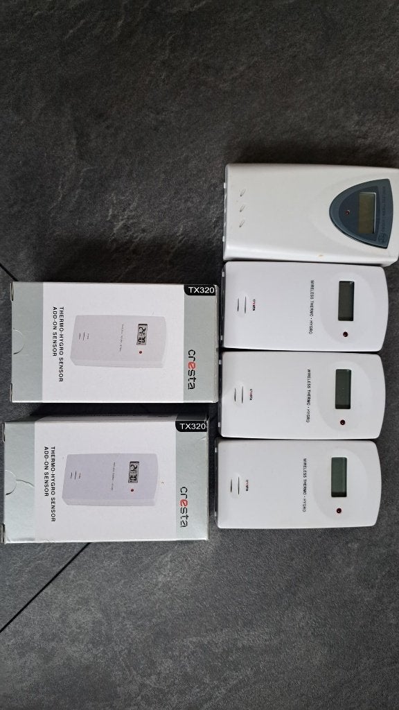 Cresta TX320 thermo-/hygrosensoren 6 stuks, Ophalen of Verzenden, Zo goed als nieuw