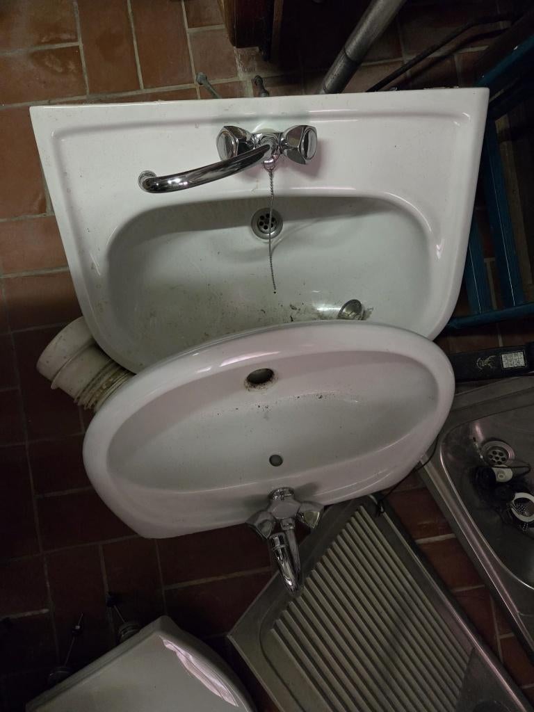 Lavabo, Ophalen
