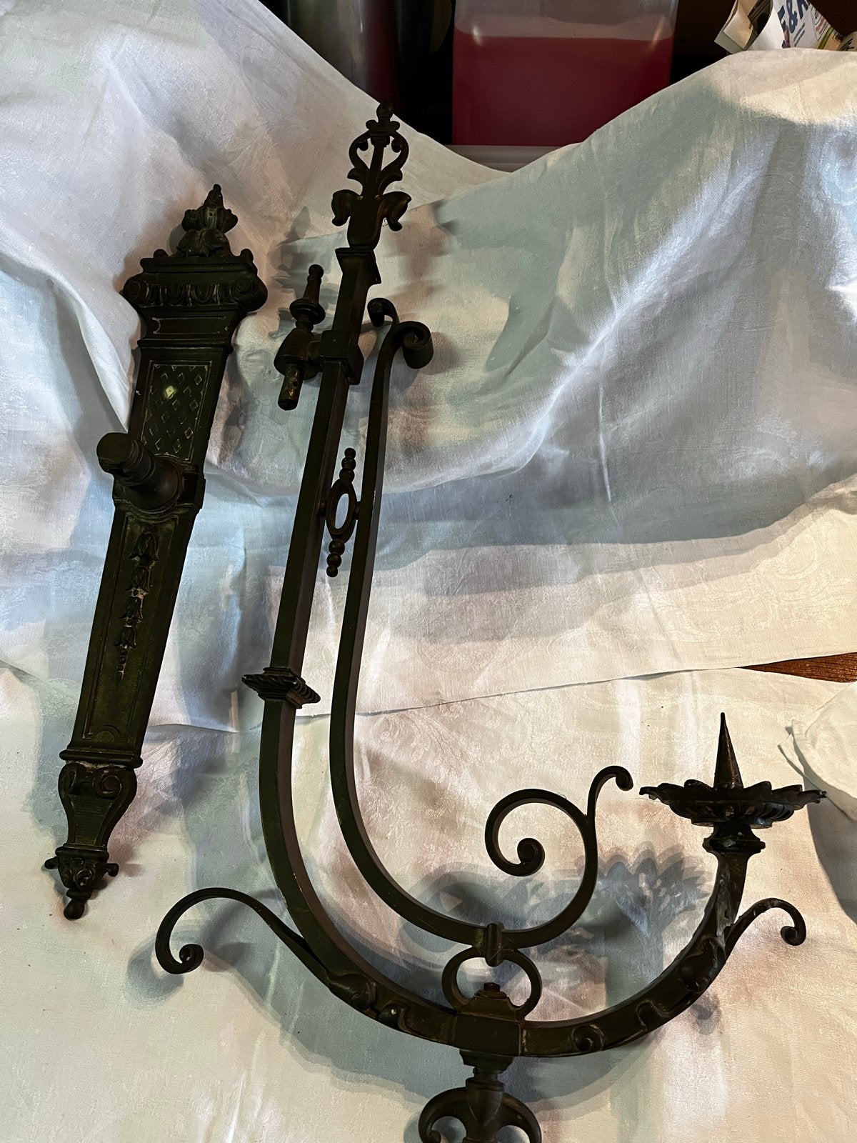 Antieke Bronzen Kasteel Kandelaar - Hangmodel, Ophalen of Verzenden, Koper of Brons