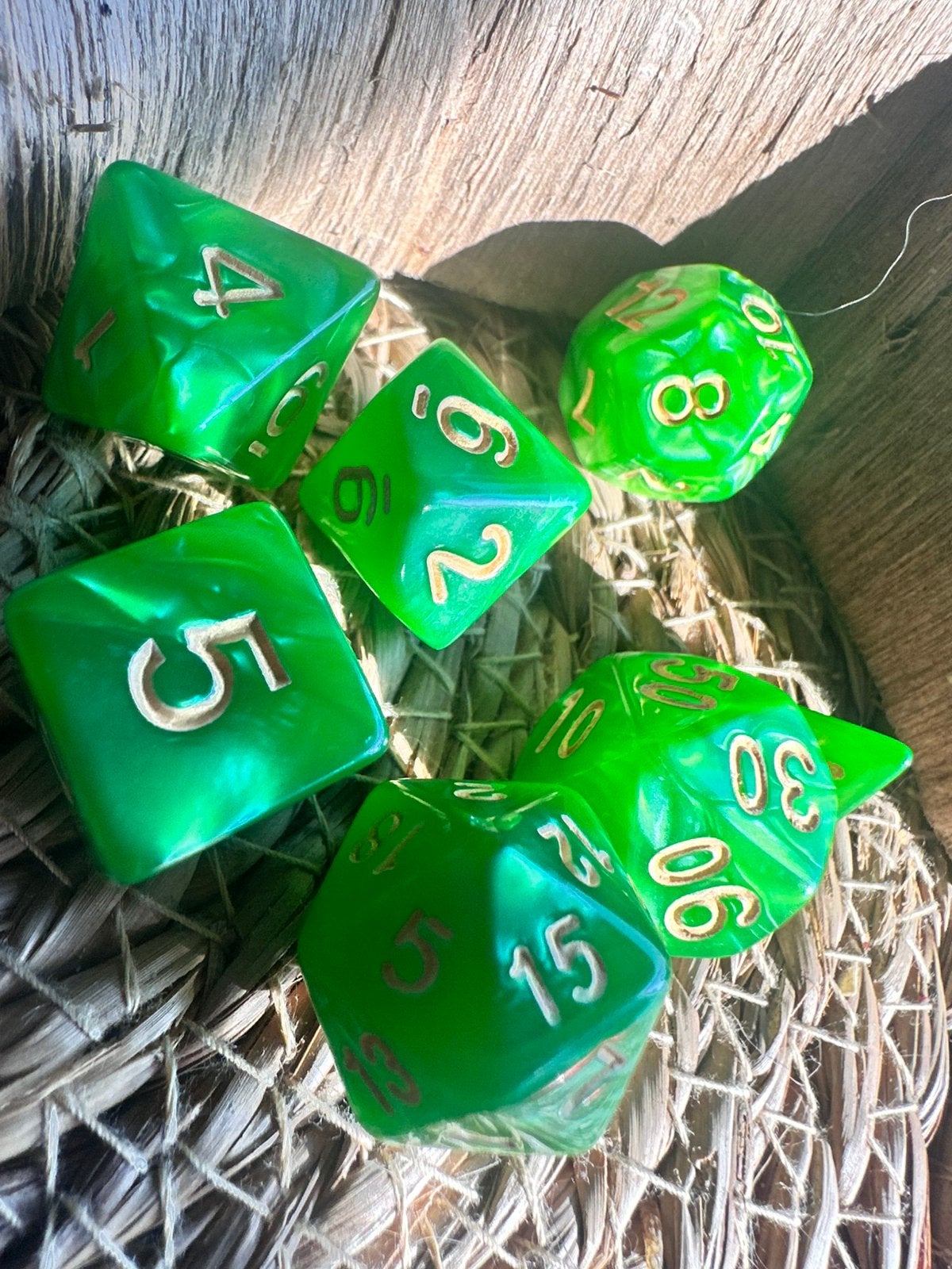 DND dice / Metallic groen / dobbelstenen / Dungeons& dragons, Ophalen of Verzenden, Nieuw, Overige soorten