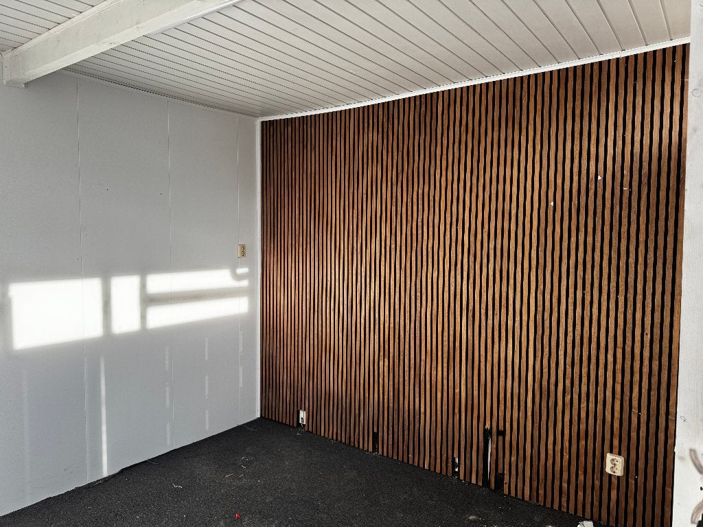 Te huur bedrijfsruimte met kantoor +binnenplaats in Udenhout, Zakelijke goederen, 38 m², Huur, Bedrijfsruimte