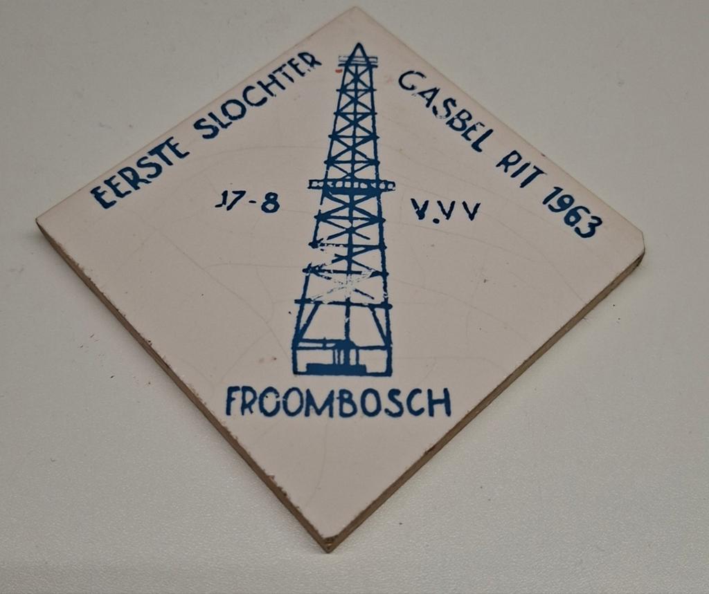 Tegeltje: "eerste slochter gasbelrit'., Ophalen of Verzenden