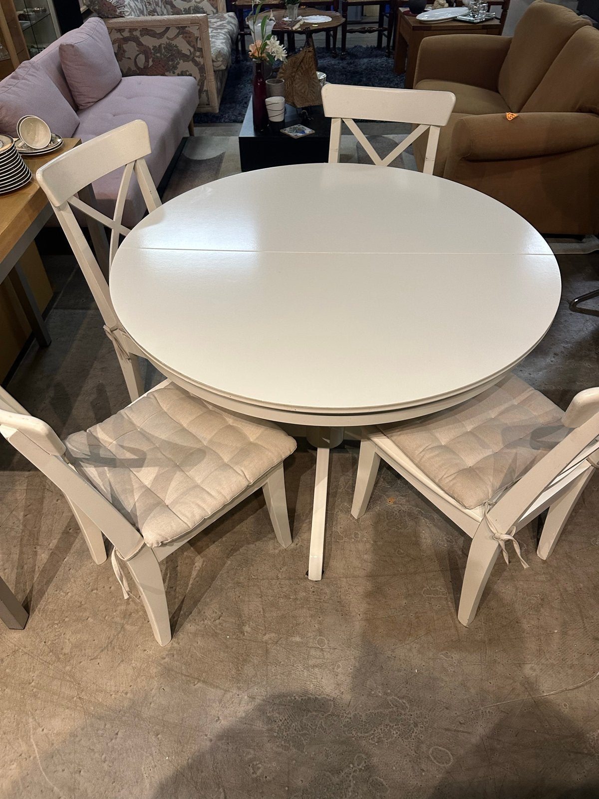 Uitschuifbare eettafel rond/ovaal wit 110-155cm, Huis en Inrichting, Gebruikt, 100 tot 150 cm, Ophalen of Verzenden, X