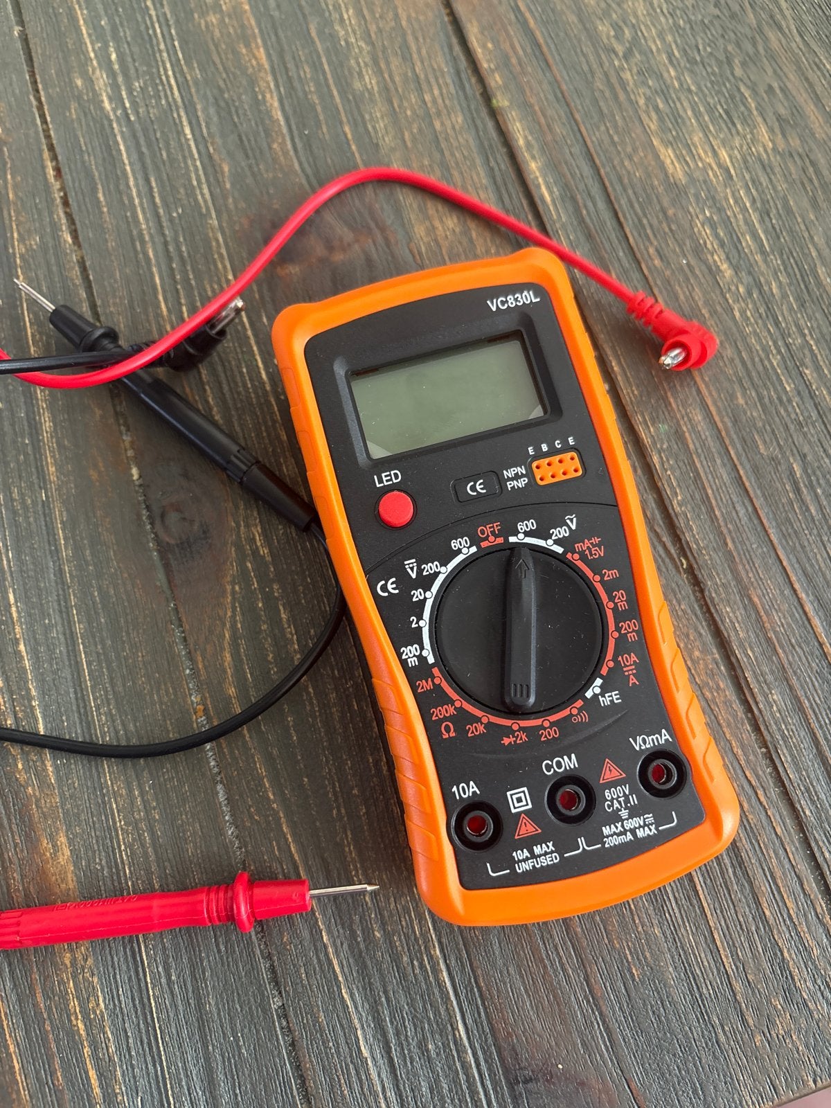 VC830L Digitale Multimeter - Zo goed als nieuw, Ophalen of Verzenden, Nieuw, Multimeter