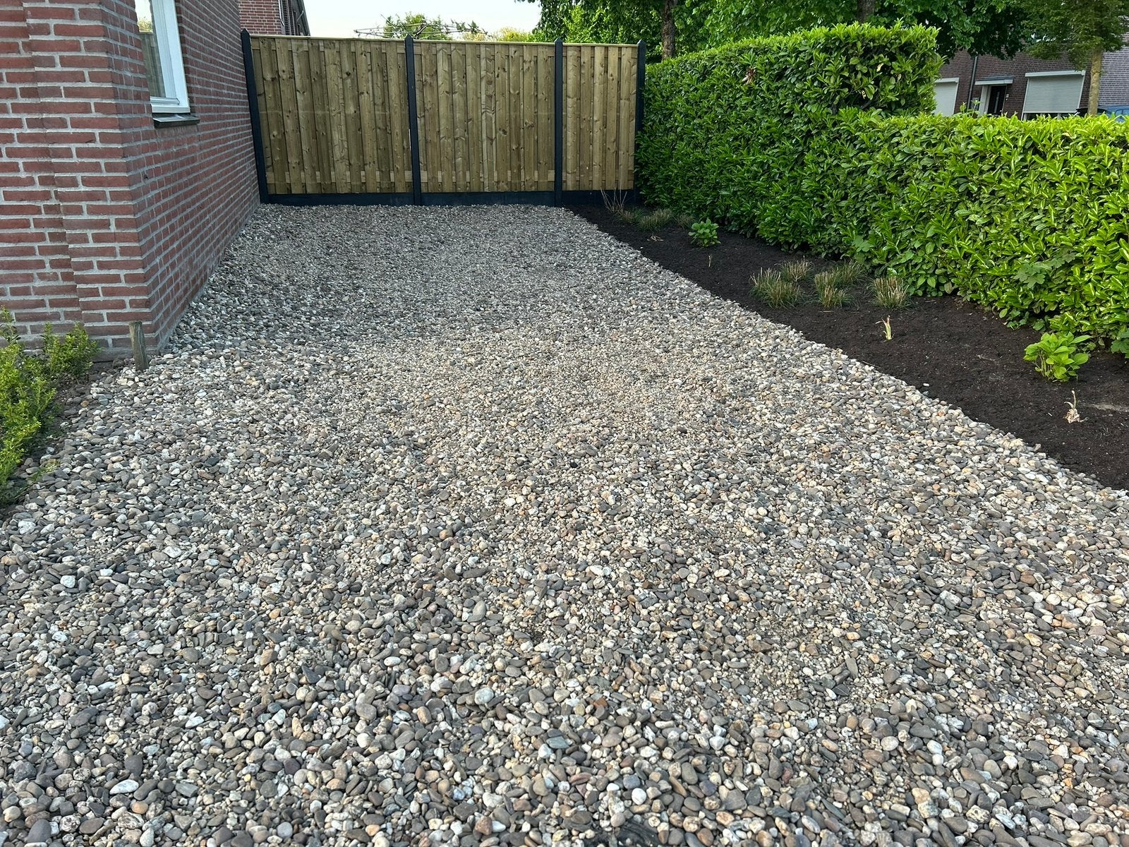 Gratis en veel boerengrind!!, Ophalen, Gebruikt, Overige materialen, Grind