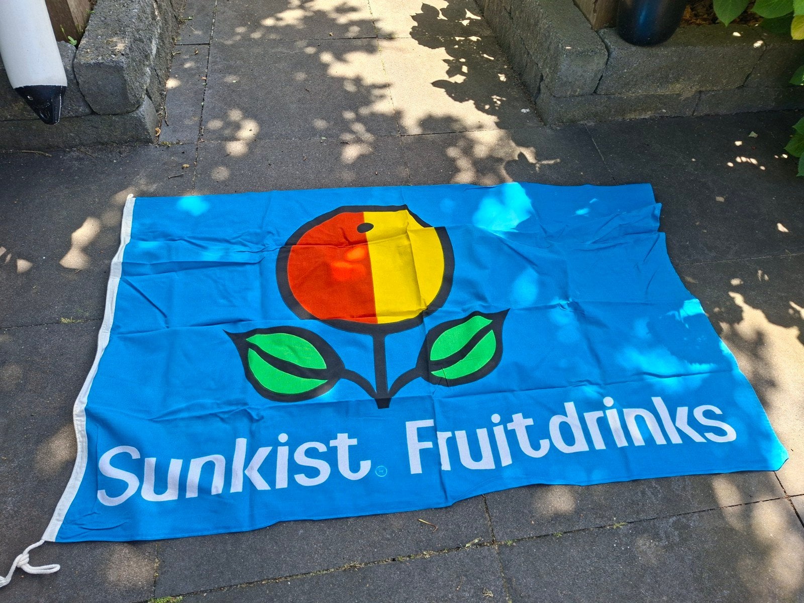 Sunkist fruitdrinks vlag oud, Ophalen of Verzenden, Zo goed als nieuw, Reclamebord