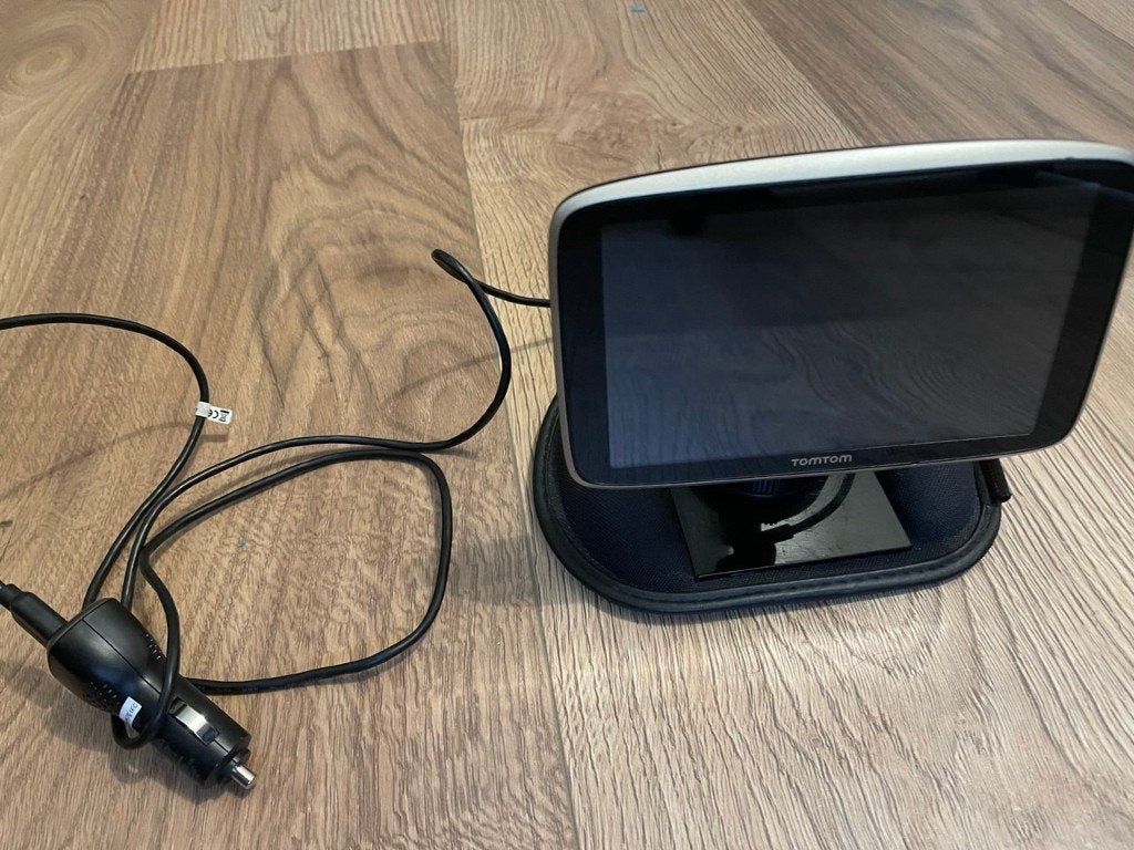 TomTom GO Prem. X (6") – Lifetime World & Traffic + Beanbag, Ophalen, Gebruikt