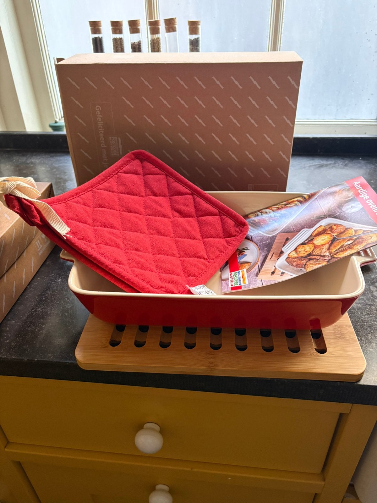 Postcodeloterij ovenschaal nieuw, Huis en Inrichting, Nieuw, Ophalen of Verzenden, Schaal of Schalen, Overige stijlen