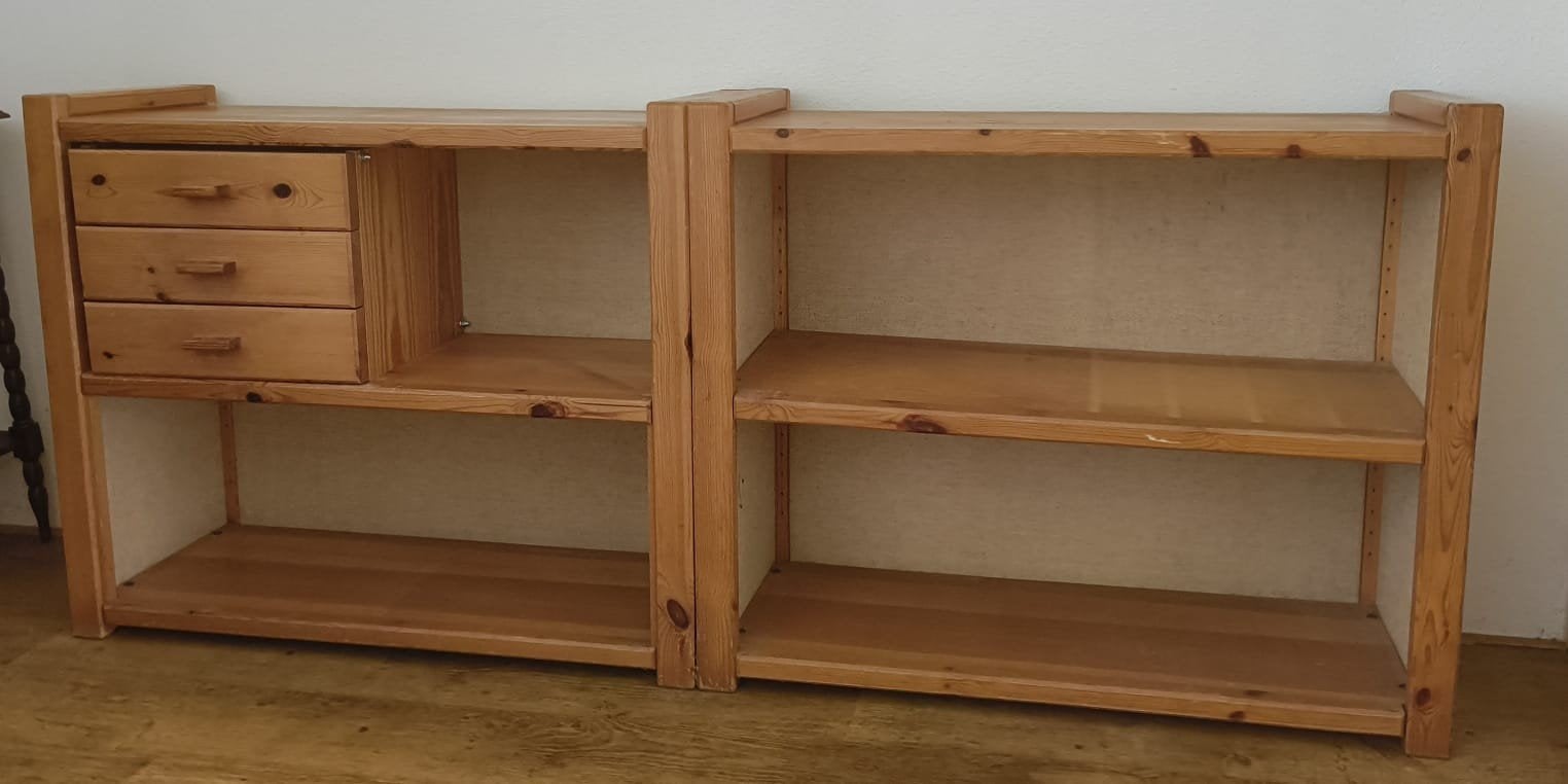 Twee grenen (boeken)kastjes, Ophalen, Gebruikt