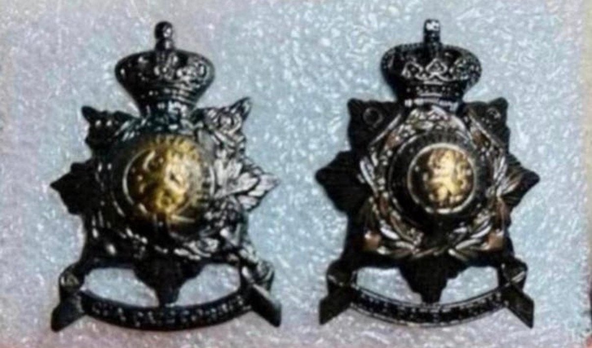 Korps Mariniers Setje Torren voor Barathea, Verzamelen, Verzenden, Marine, Nederland, Embleem of Badge