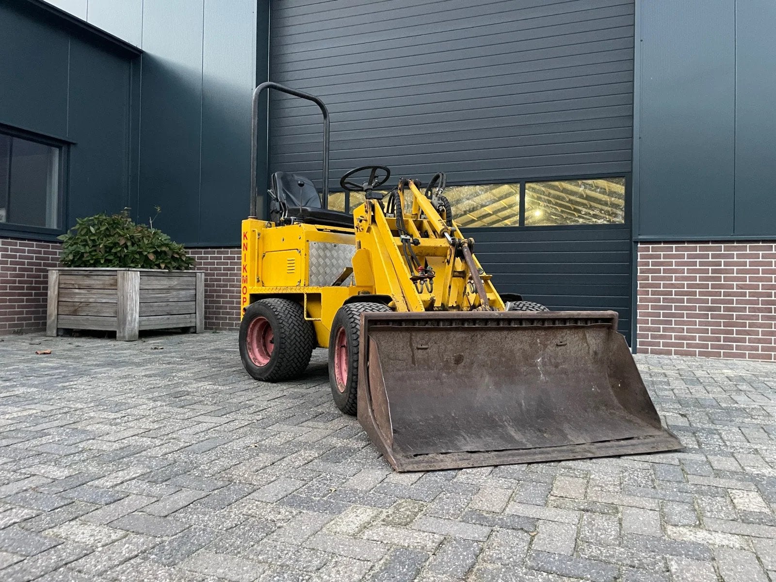 Knikmops 90 mini shovel - KM 90 - Giant Weidemann Schaffer, Wiellader of Shovel