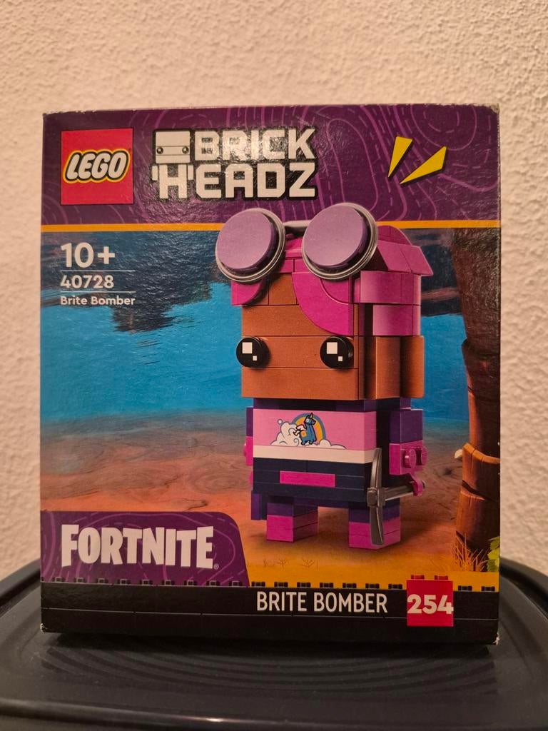Nieuwe LEGO BrickHeadz 40728 Brite Bomber Fortnite Set, Ophalen of Verzenden, Nieuw, Complete set, Lego