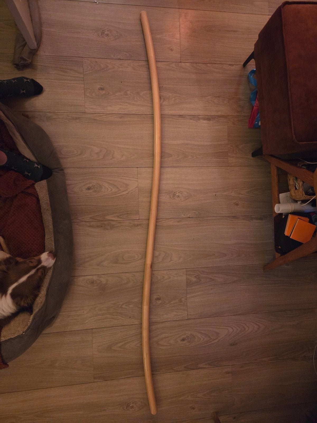 Ongebruikte houten trapleuning 212 cm, 4 cm doorsnede, Ophalen, Nieuw, Trap, 2 tot 4 meter