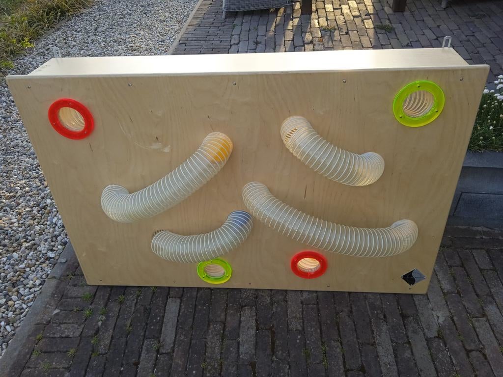 Wand speelbord atelier Michel koene, Ophalen