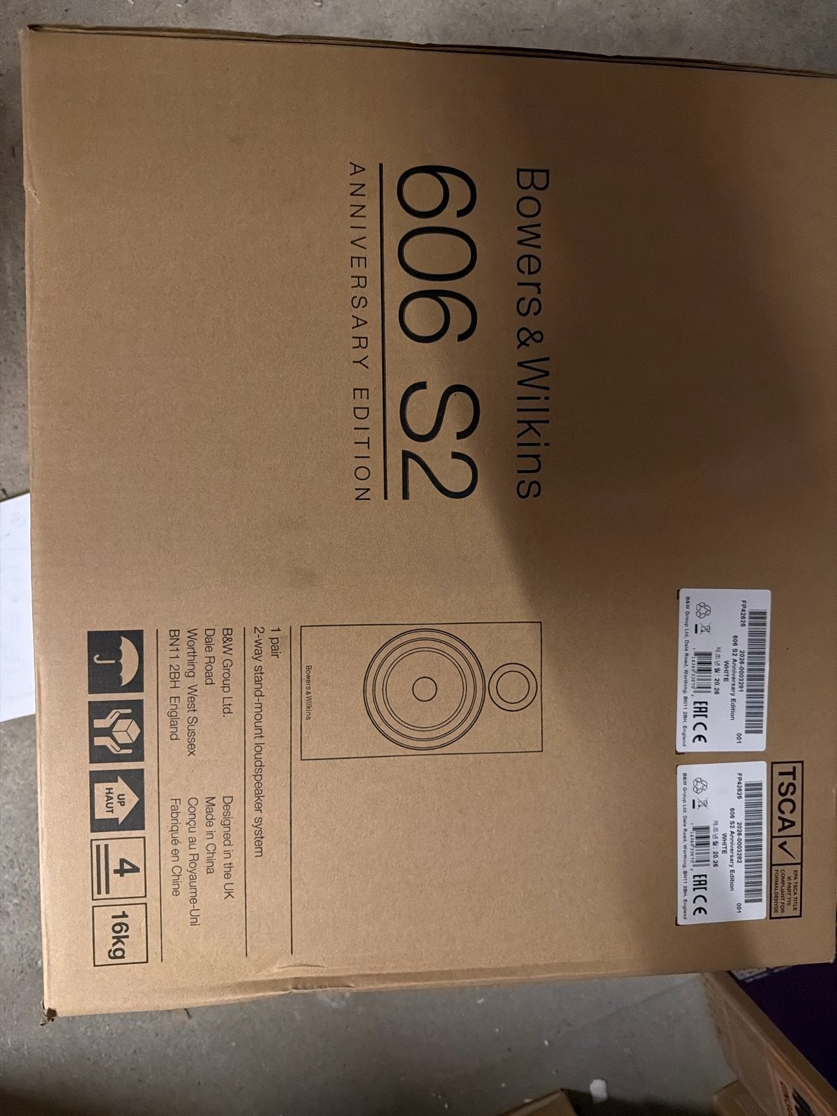 Bowers & Wilkins 606 S2 Anniversary Edition Speakers, Nieuw, Ophalen of Verzenden, Bowers & Wilkins (B&W), Geschikt voor surround/home cinema