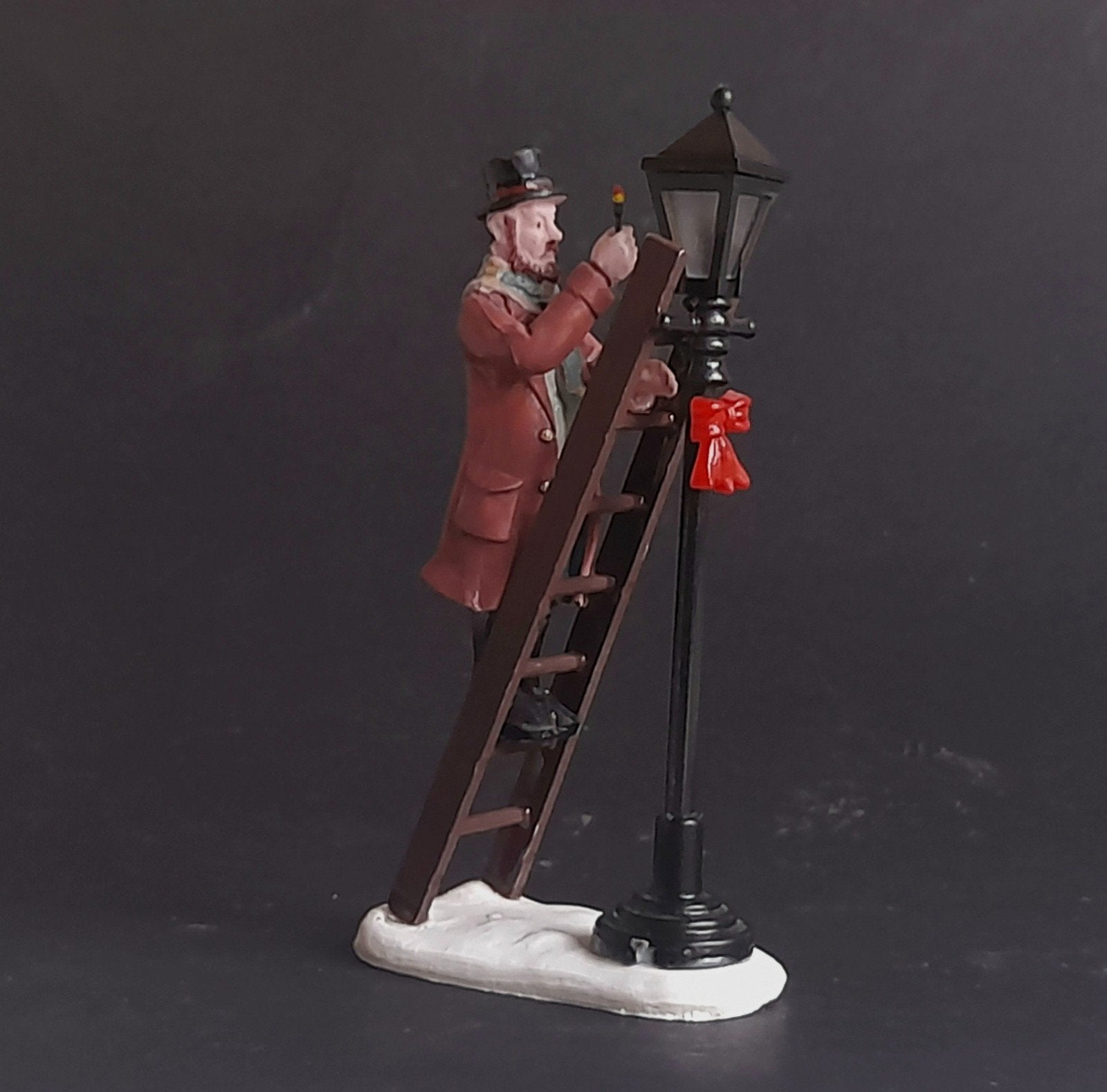 lemax kerst figuur d35 kerstdorp kersthuisjes, Verzenden