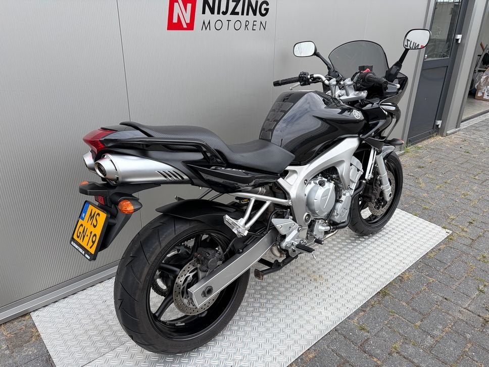 YAMAHA FZ 6 S FAZER, 4 cilinders, Bedrijf, Onbekend, Meer dan 35 kW