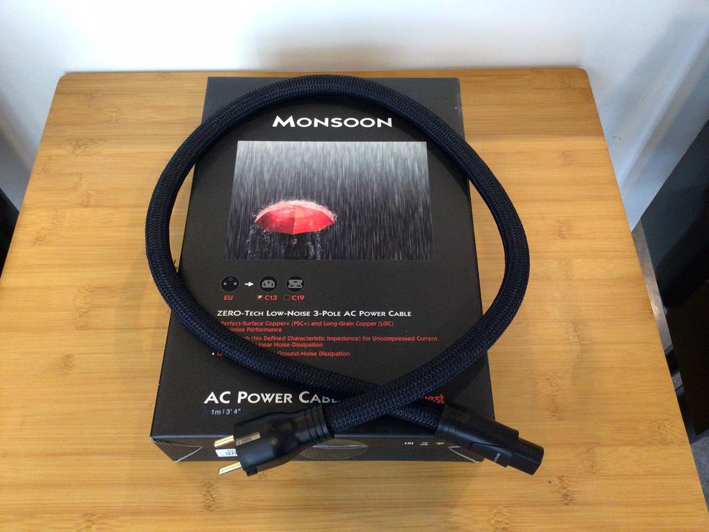 Audioquest MONSOON stroomkabel 1 meter., Ophalen, Gebruikt, Minder dan 2 meter, Overige kabels