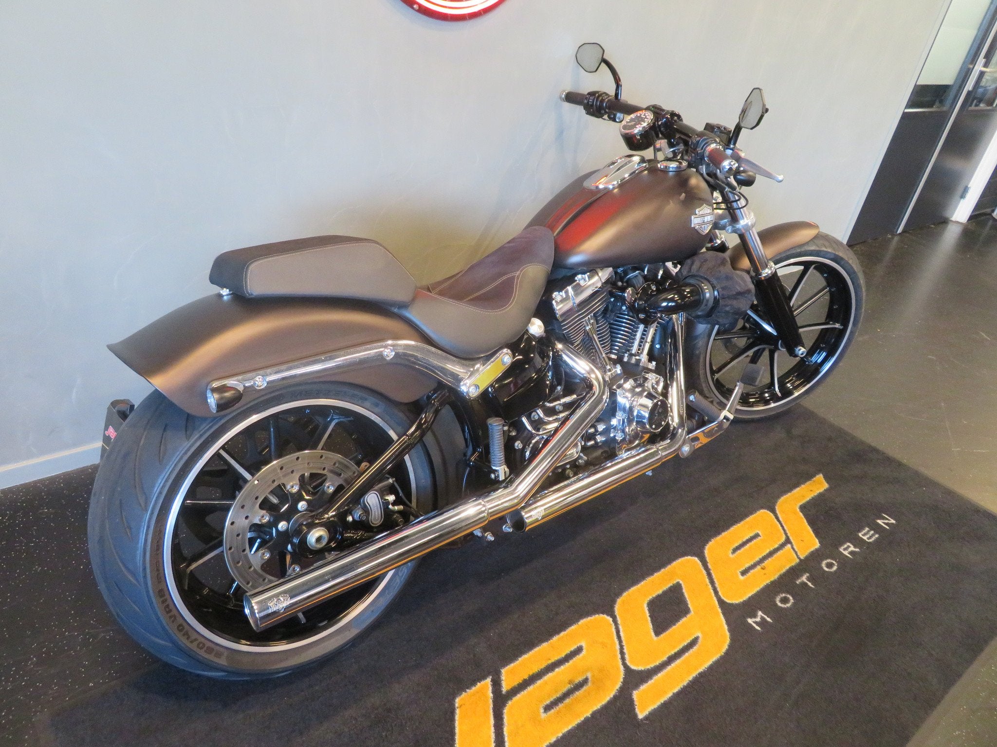 Harley-Davidson FXSB BREAKOUT 103 SOFTAIL TOP! (bj 2014), Bedrijf, Chopper