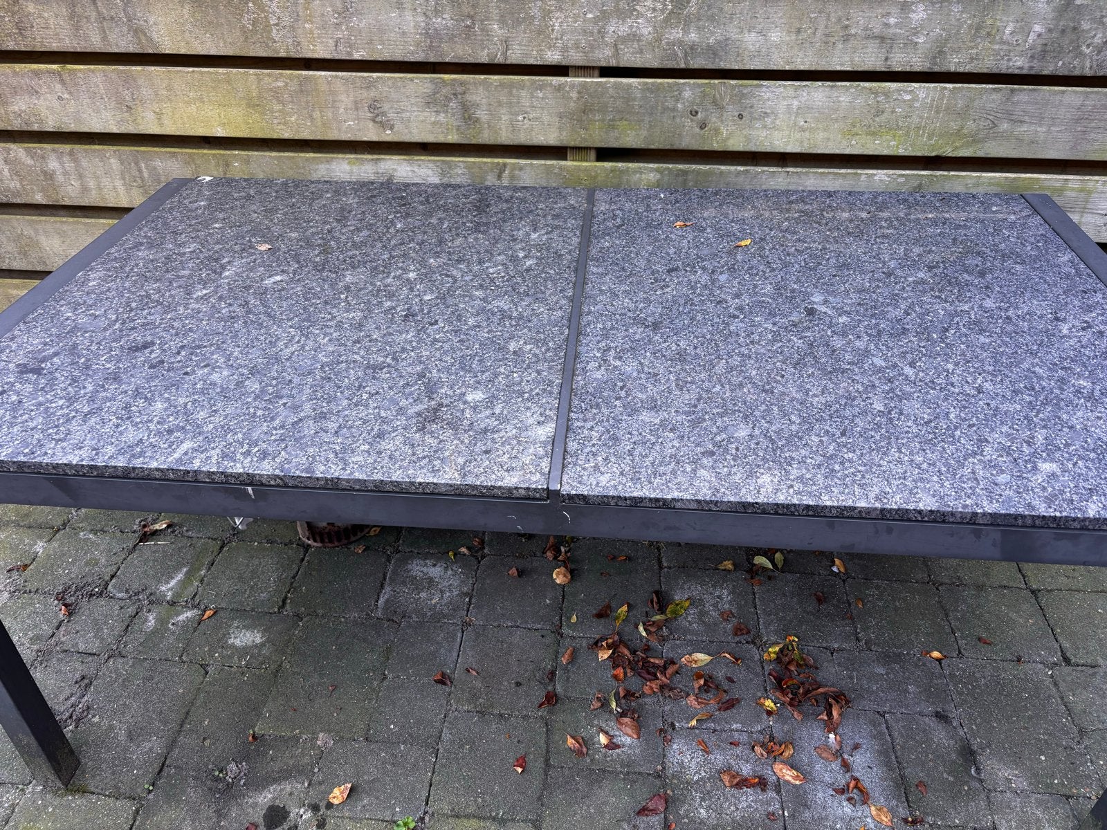Tuin-/eettafel met granieten blad, Tuin en Terras, Ophalen, Gebruikt, Rechthoekig, Metaal