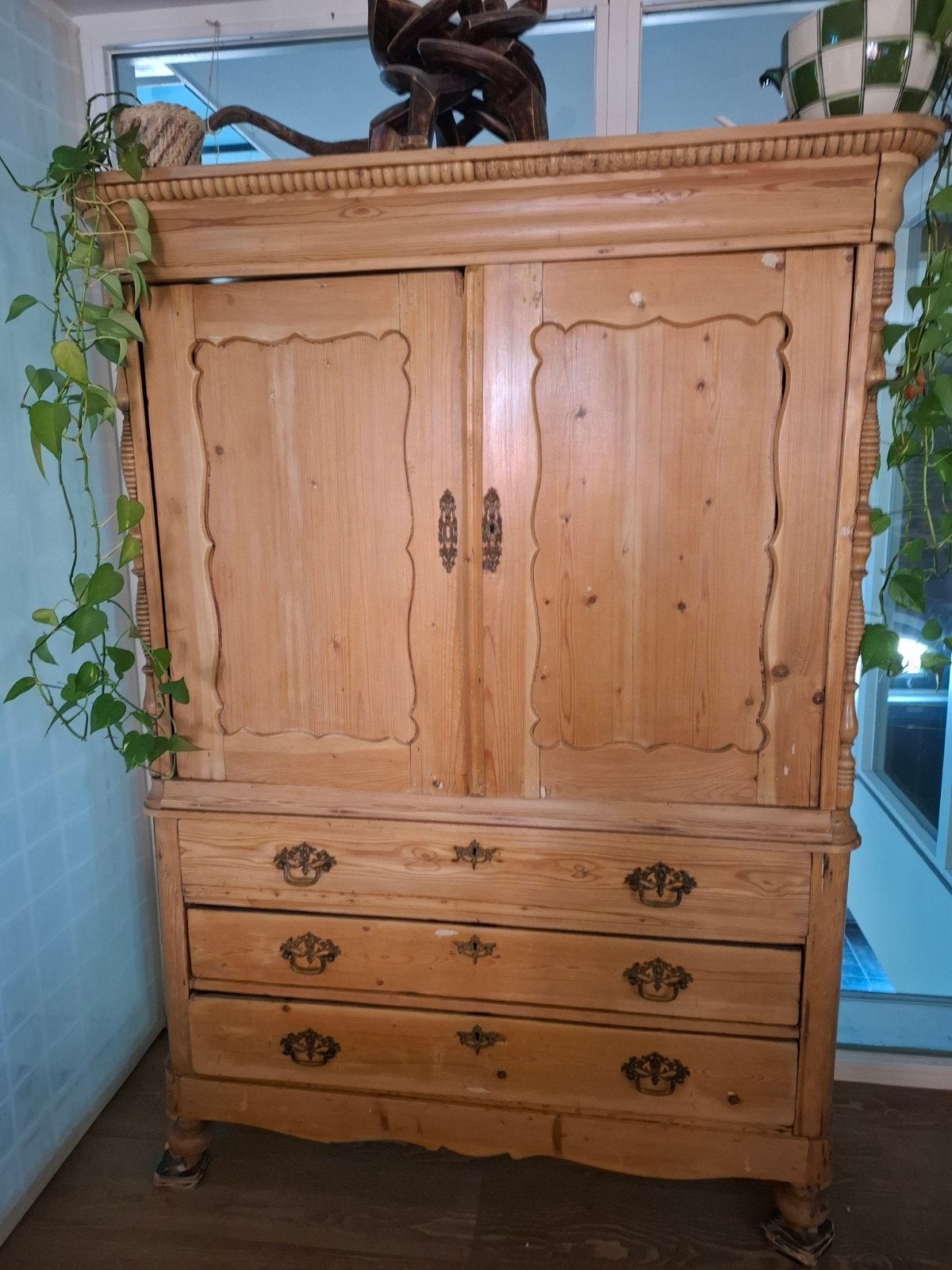 Geloogd grenen kast., Ophalen, Gebruikt