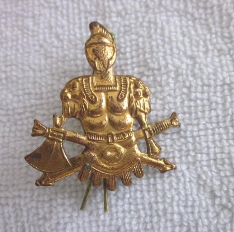 België. Baretembleem Genie-troepen (pontonniers)., Ophalen of Verzenden, Landmacht, Overige gebieden, Embleem of Badge