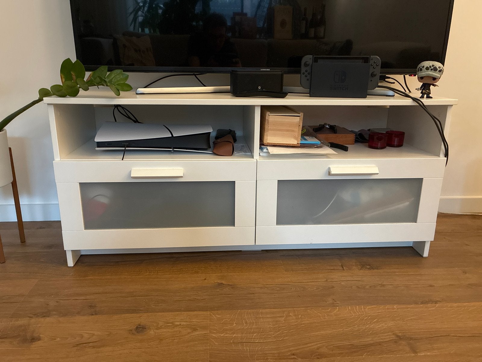 IKEA BRIMNES TV-meubel wit met lades, Huis en Inrichting, Ophalen, Gebruikt, 100 tot 150 cm, Glas