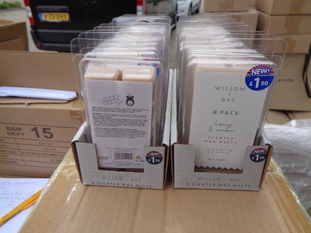 PARTIJ WILLOW & BAY 8 PACK WAX MELTS HONEY AND AMBER, ., Nieuw, Ophalen of Verzenden, .