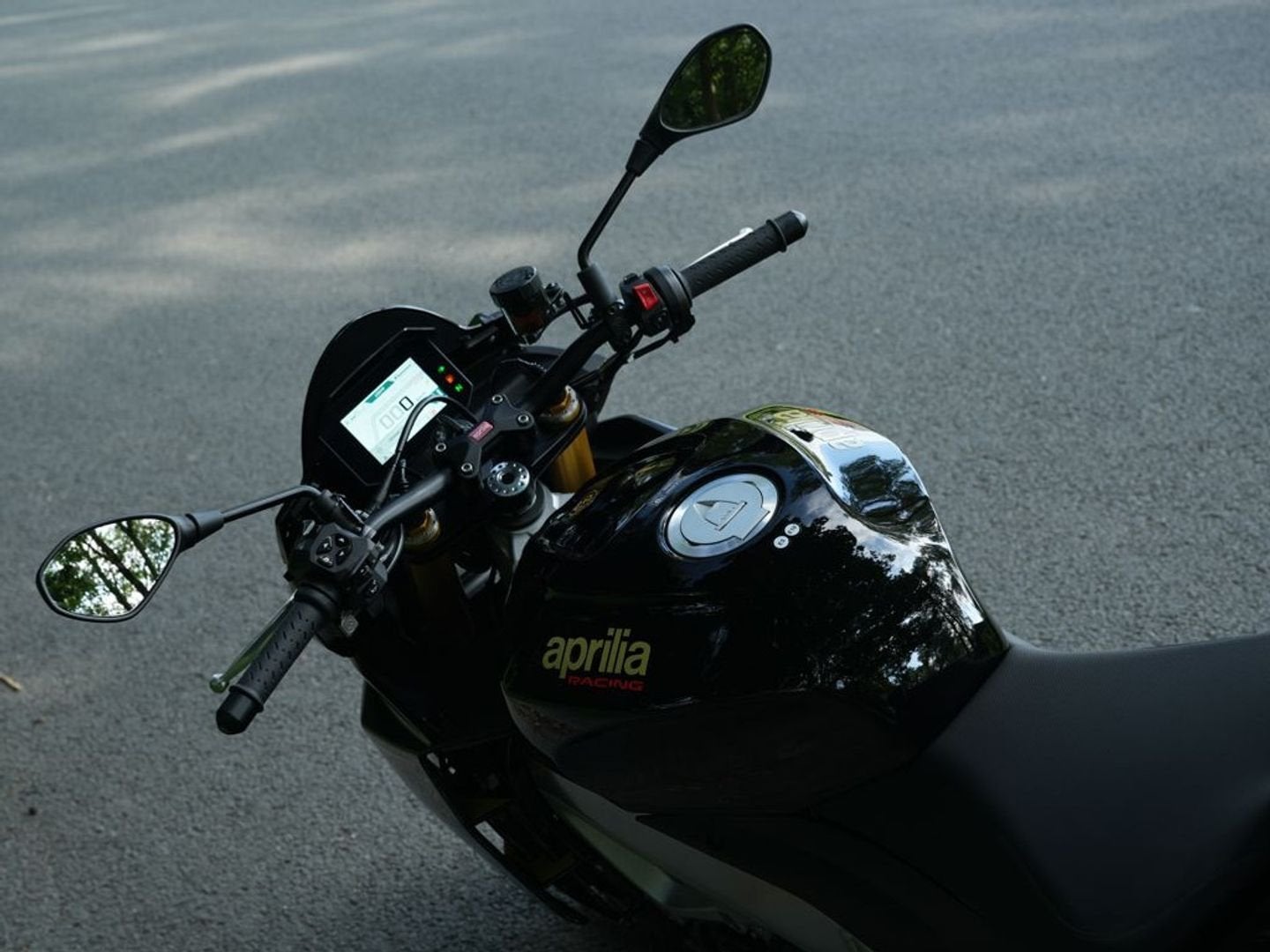 Aprilia Tuono V4 Factory | Origineel |, 1077 cc, 4 cilinders, Motorrijbewijs A, Bedrijf
