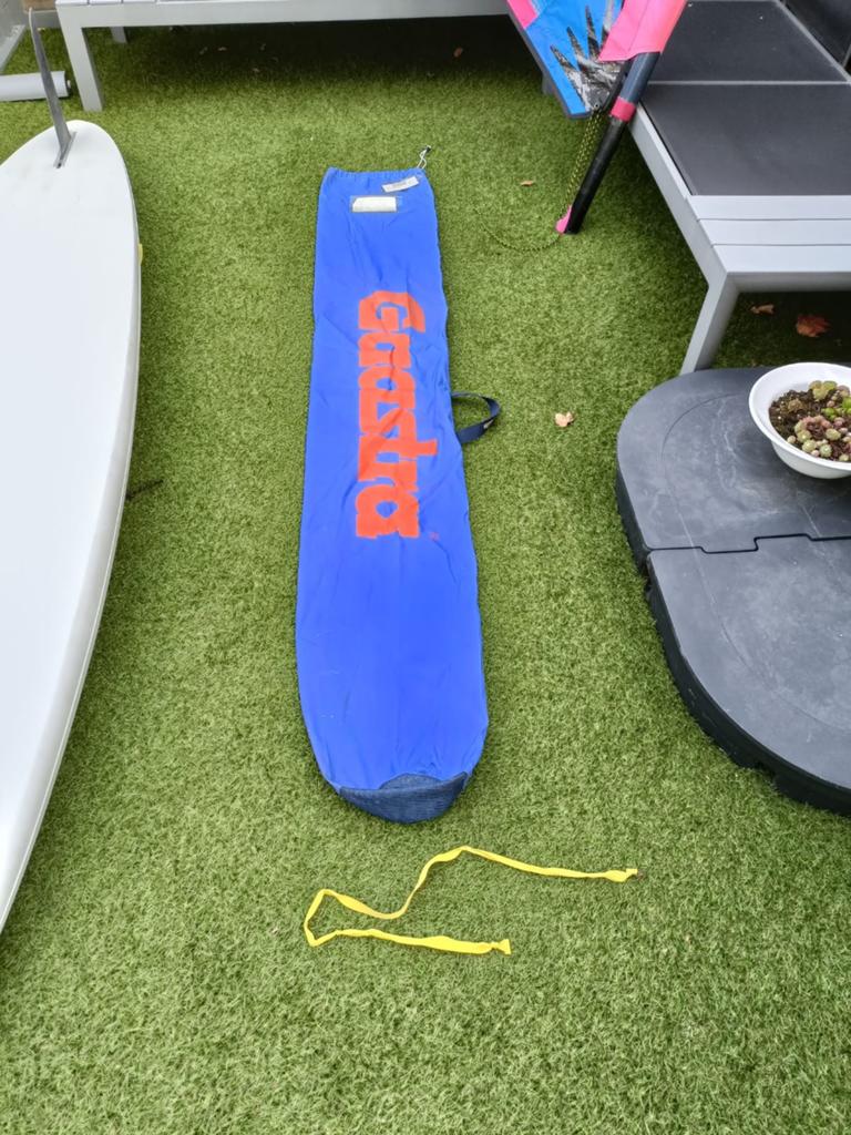 Complete windsurfset: F2 Sunset Race plank & Gaastra zeil, Ophalen