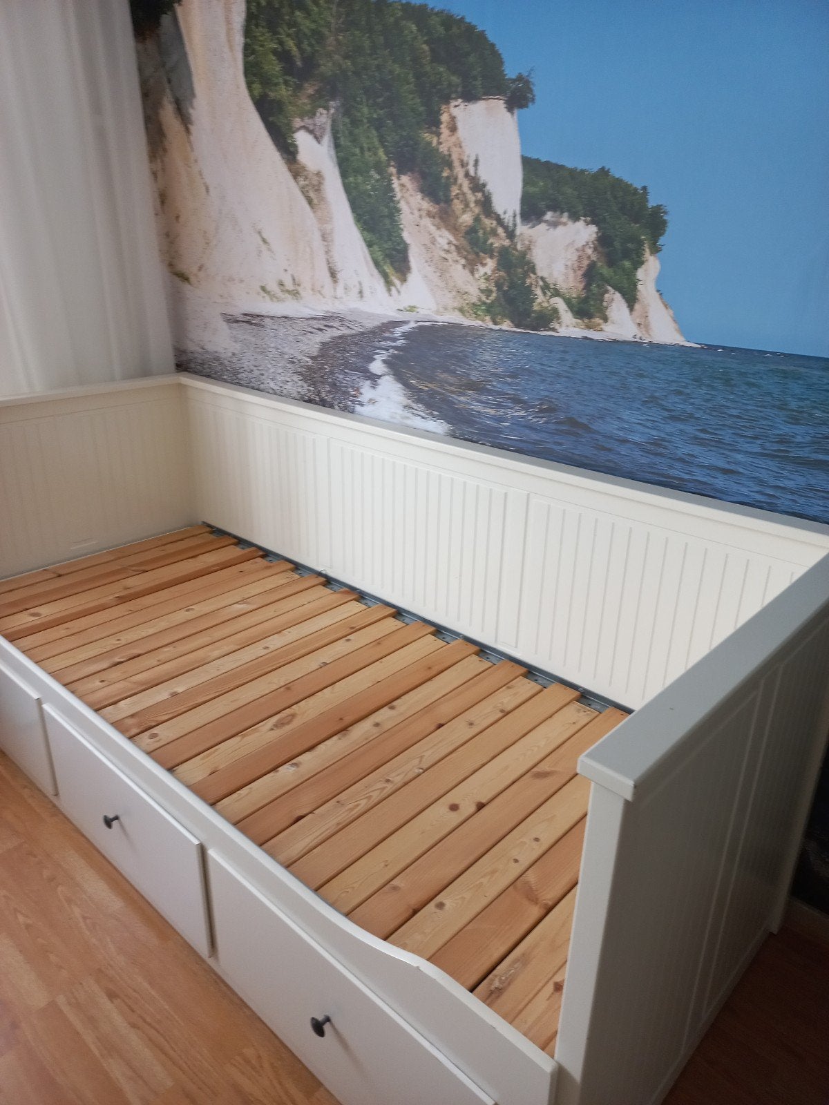 IKEA Hemnes Bedbank 80x200 uitschuifbaar + 2 matrassen, Huis en Inrichting, Ophalen, Wit, Tweepersoons, 80 cm