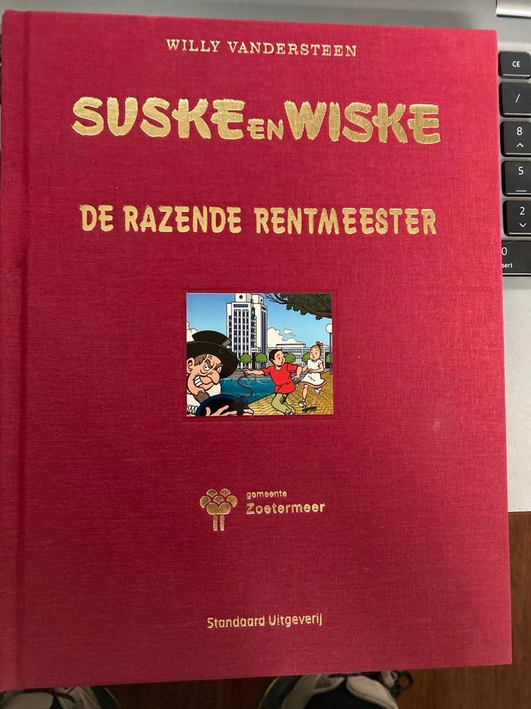 SUSKE en WISKE - De razende rentmeester - HC - Luxe, Eén stripboek, Ophalen of Verzenden, Zo goed als nieuw, Willy Vandersteen / Paul Geerts