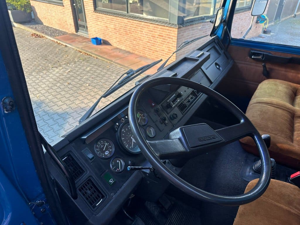 VRACHTWAGEN - Volvo FL612 VOLL.GERESTAUREERD - NIEUWSTAAT!!, foto 10