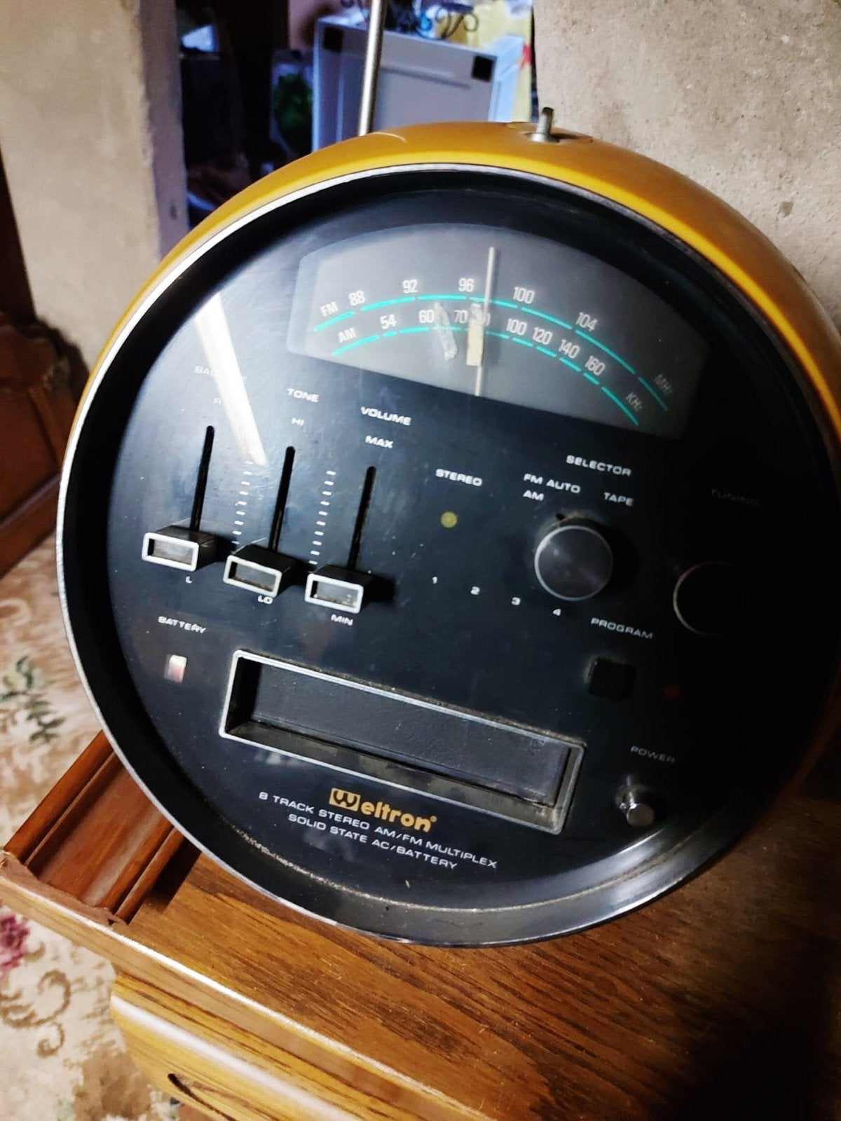 Vintage Weltron 8-track stereo AM/FM radio, Ophalen of Verzenden, Gebruikt, Radio