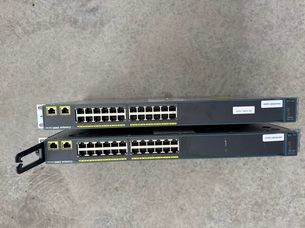Cisco Catalyst 2960 Series Switches (2 stuks), Anatel- Cisco, Gebruikt, Ophalen of Verzenden, Tokostreet