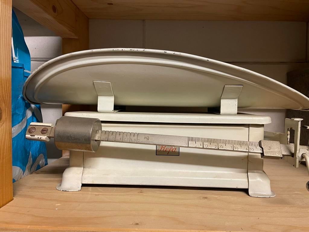 Vintage Refa babyweegschaal, Ophalen of Verzenden, Gebruikt