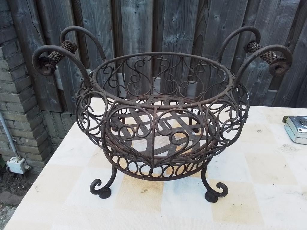 Planten mand Bloem mand ijzer, Ophalen of Verzenden